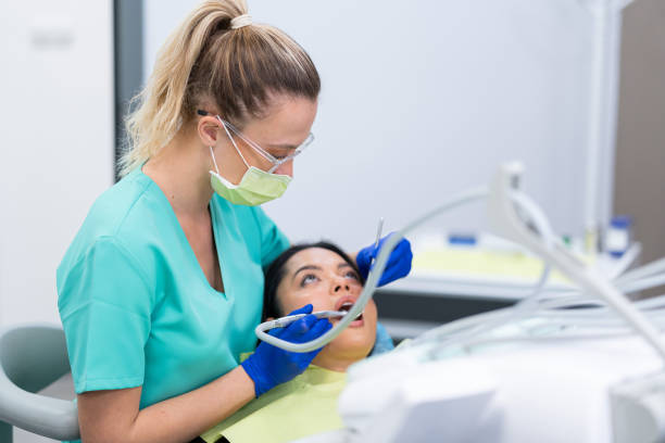 Best Emergency Dentist for Knocked-Out Tooth in Zolfo Springs, FL